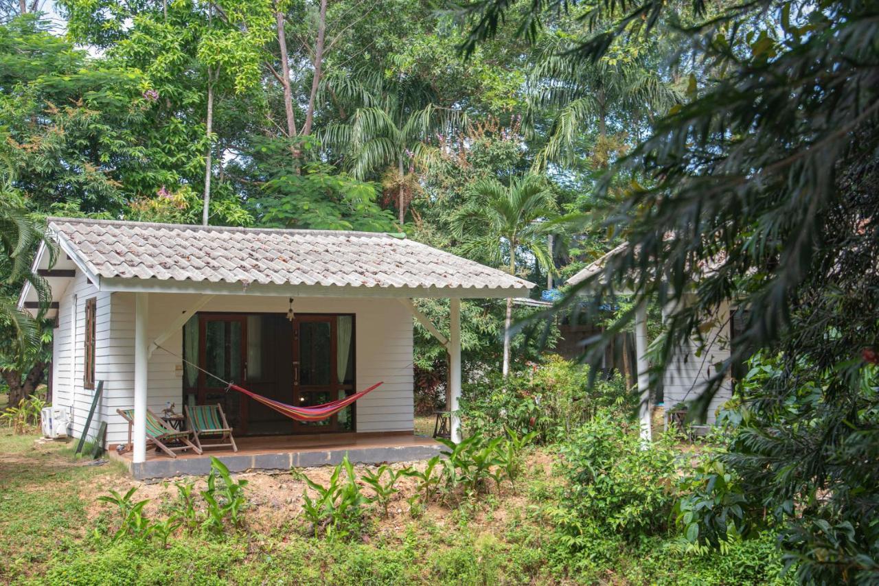 The River Retreat Koh Mak Bagian luar foto