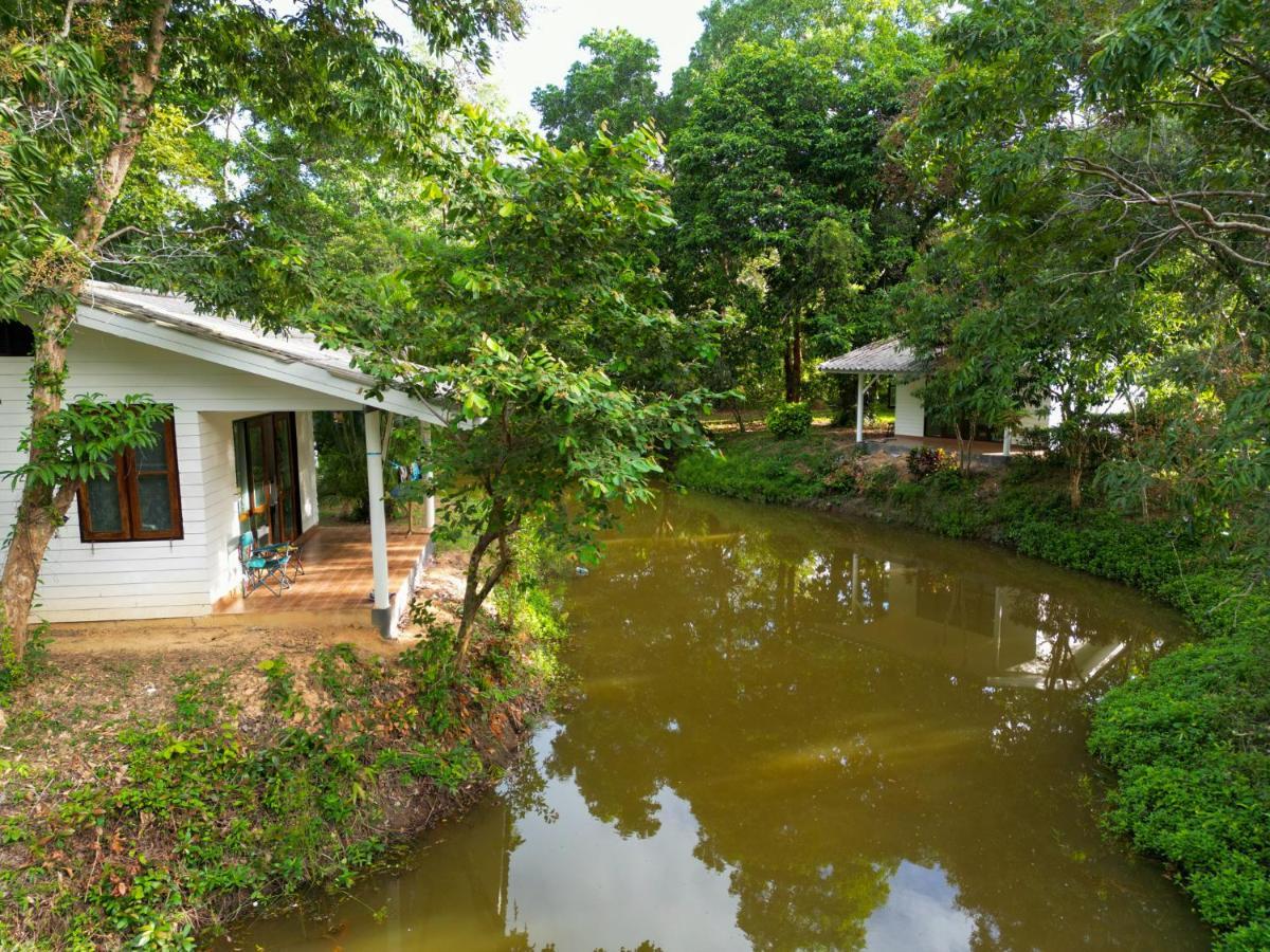 The River Retreat Koh Mak Bagian luar foto